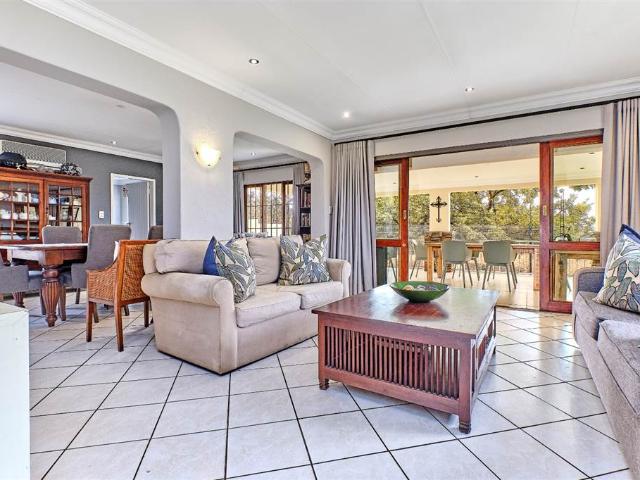 4 Bed Townhouse in Fourways