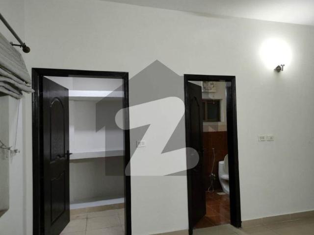 4 Bed Apartment Available For Rent Askari 11 Sector B Apartments