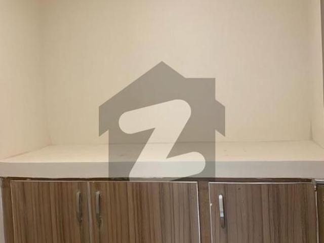 4 bed brand new apartment for rent in askari 6