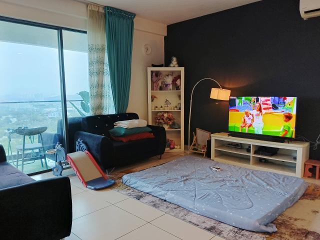 4 Bed Condo for Home Rental in Cristal Serin Residence 1,400sqft
