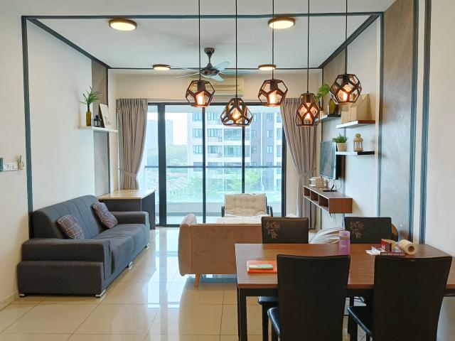 4 Bed Condo for Home Rental in Paragon 3 1,534sqft