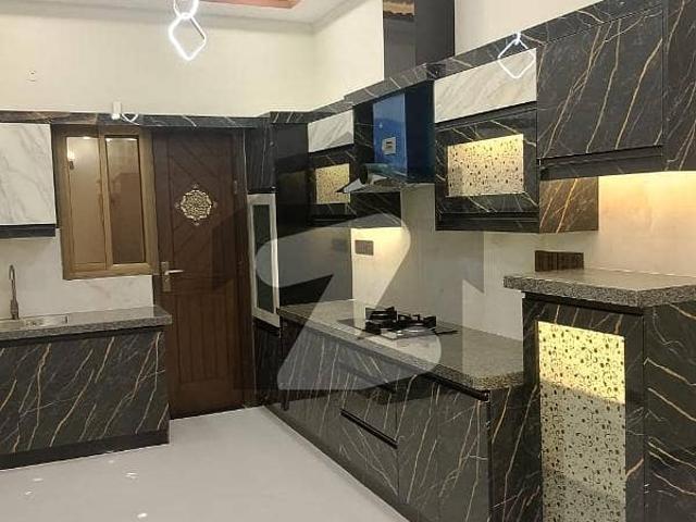 4 Bed Dd Brand New 1st Floor Main 60 Feet Road In Gulshan Iqbal Block 2