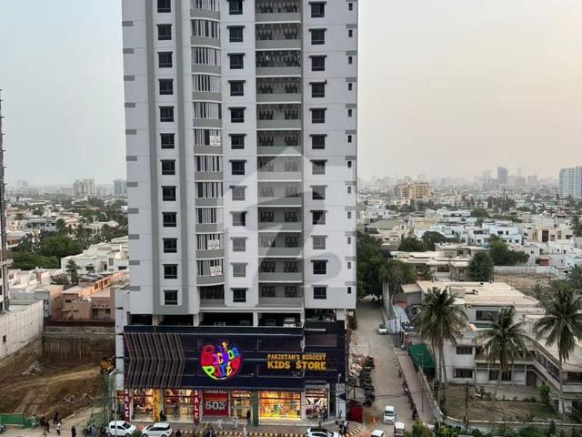 4 bed dd flat available on rent