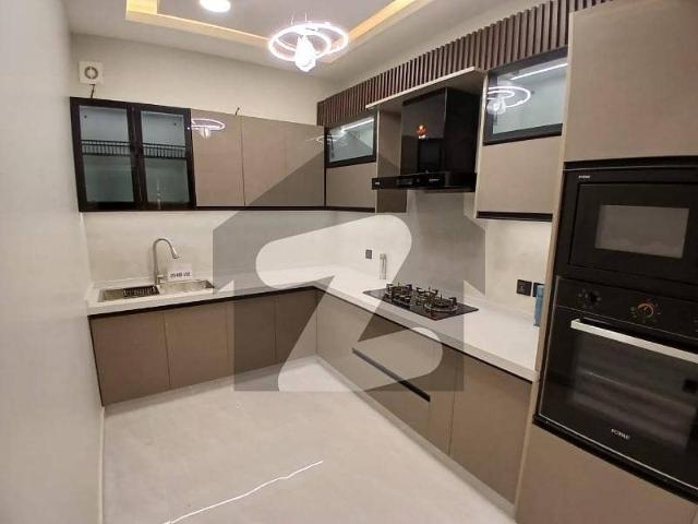 4 Bed DD Flat Available For Rent