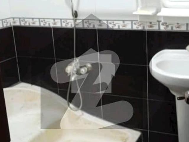 4 Bed Dd Portion For Rent
