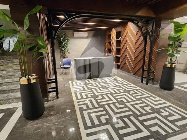 4 bed Drawing Dining Apartment