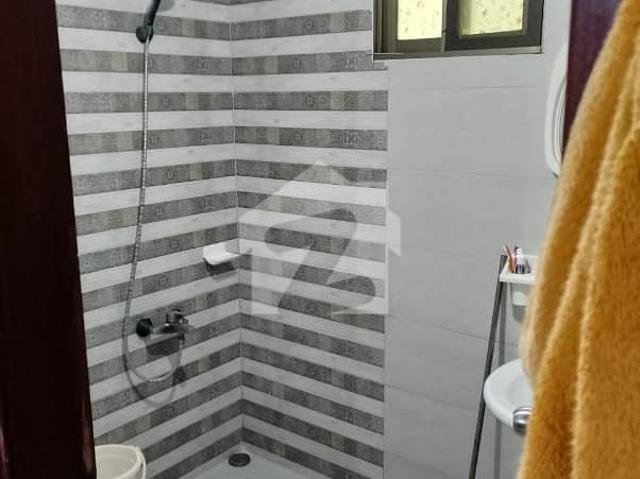4 bed drawing with private roof flat for sale in shaheed e millat