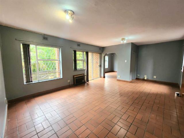 4 Bed Duplex in Meerensee