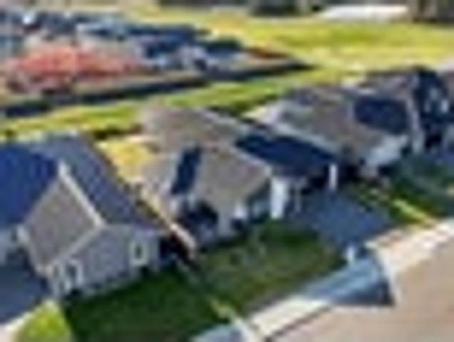 4 Bed Family Home | Bellgrove | Reserve Boundary