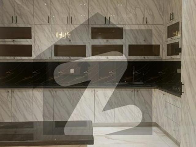 4 Bed Flat For Rent Civil Lines