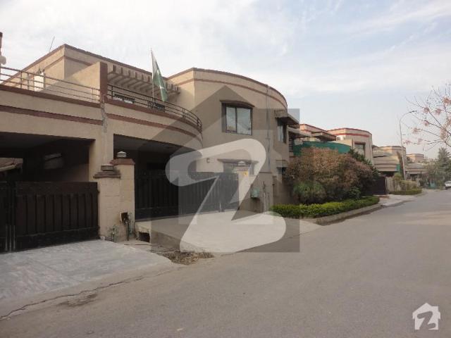 4 Bed House Available For Rent In Askari 14