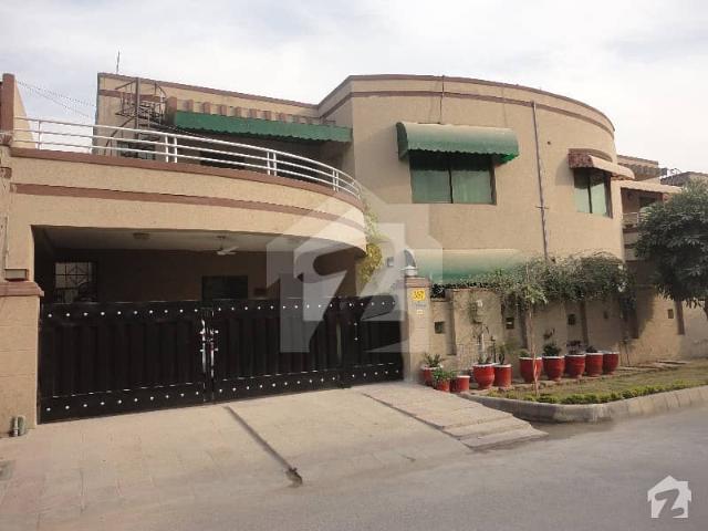 4 Bed House Available For Rent In Askari 14