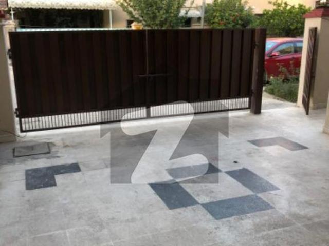 4 bed house for sale in sector c askari 14