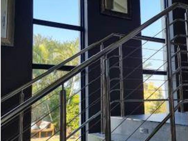 4 Bed House in Beacon Bay