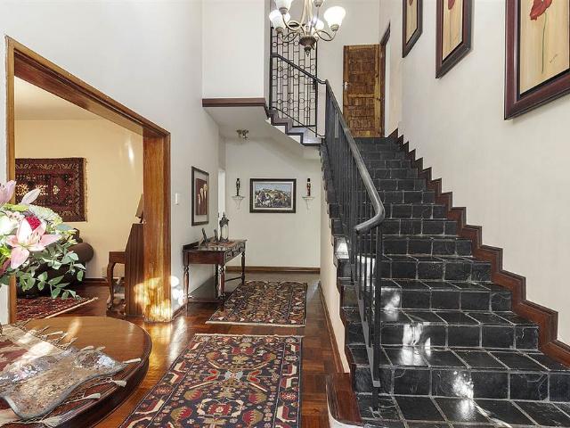 4 Bedroom House in Brooklyn