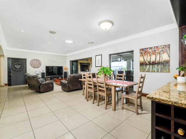 4 Bed House in Lovemore Heights