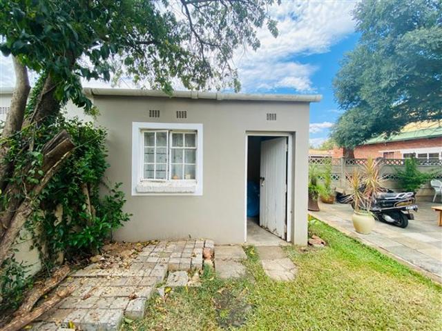 4 Bed House in New Park