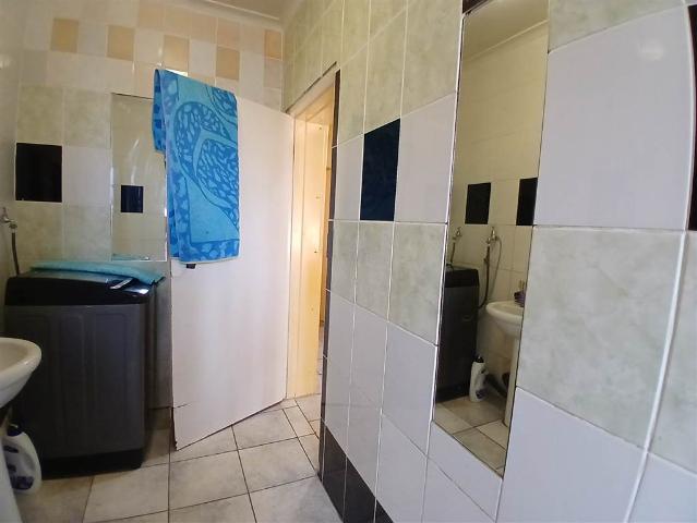 4 Bed House in Roodepan