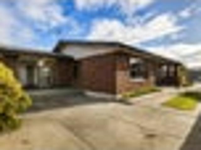 4 bedder Invest or Move in!