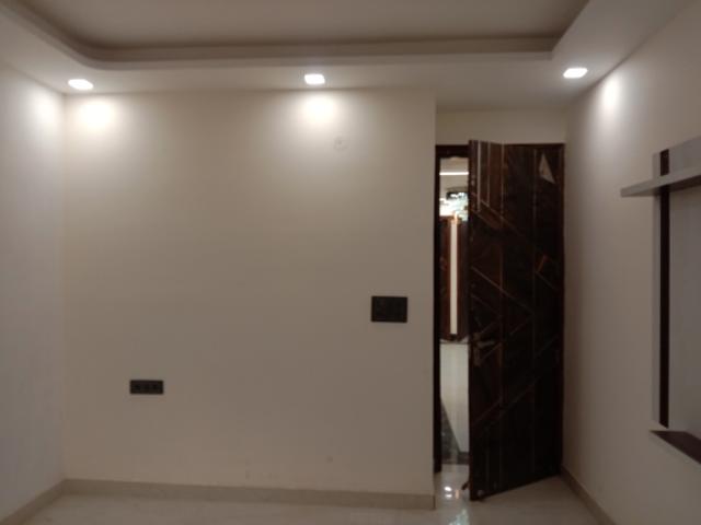 4 Bedroom 1080 Sq.Ft. Builder Floor in Dwarka Mor Delhi Listing ID: #9617