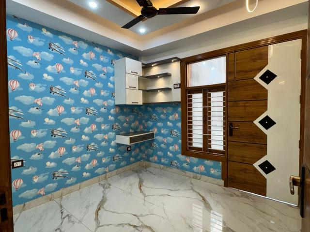 4 Bedroom 110 Sq.Yd. Builder Floor in Nawada Delhi Listing ID: #9671