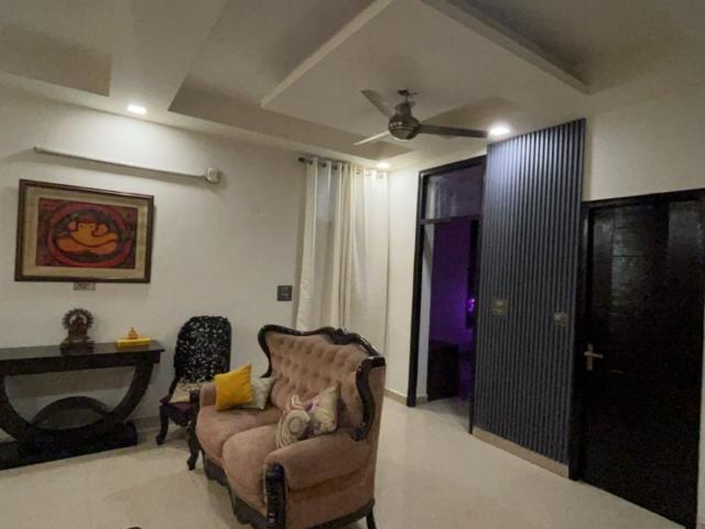 4 Bedroom 1300 Sq.Ft. Builder Floor in Shakti Khand iv Ghaziabad Listing ID: #9255