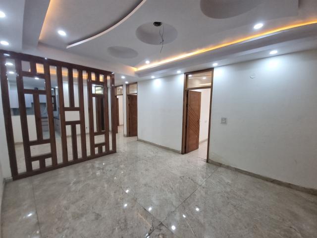 4 Bedroom 1900 Sq.Ft. Builder Floor in Rampuri Ghaziabad Listing ID: #8765
