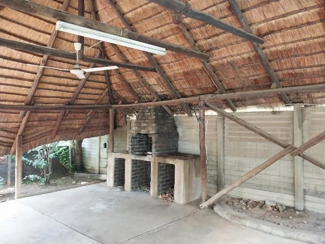 4 Bedroom, 1.5 Bathroom House in Protea Park