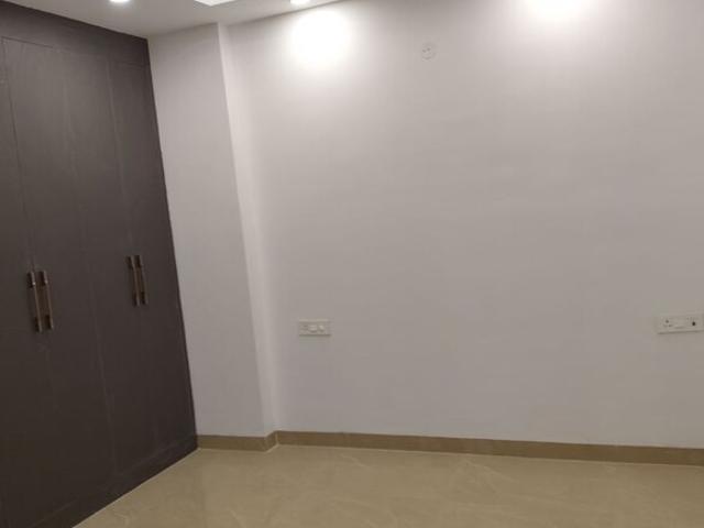 4 Bedroom 210 Sq.Yd. Builder Floor in Chattarpur Delhi Listing ID: #10085