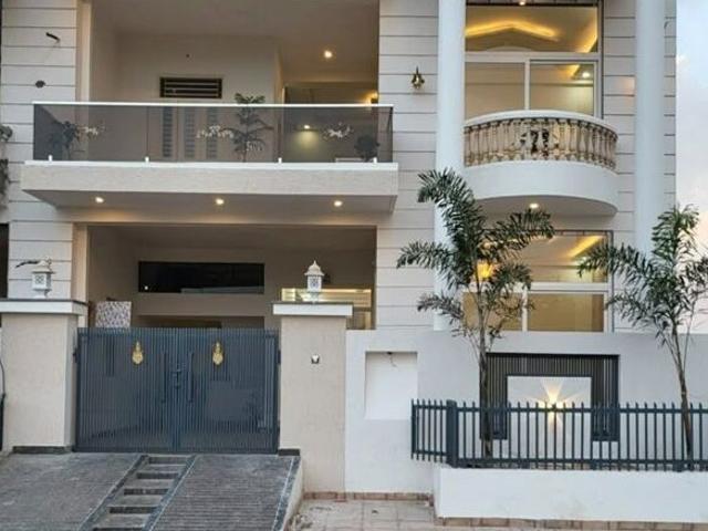 4 Bedroom 2400 Sq.Ft. Villa in Bidadi Bangalore Listing ID: #10271