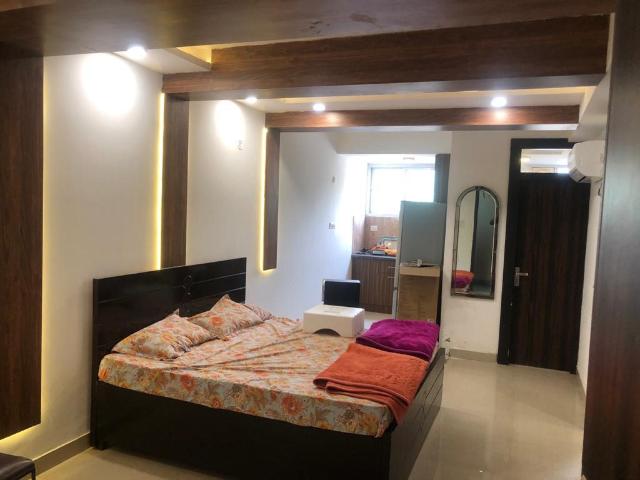 4 Bedroom 240 Sq.Yd. Builder Floor in Vasundhara Sector 3 Ghaziabad Listing ID: #9888