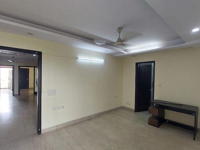 4 Bedroom 2880 Sq.Ft. Builder Floor in Model Town Delhi Listing ID: #10397