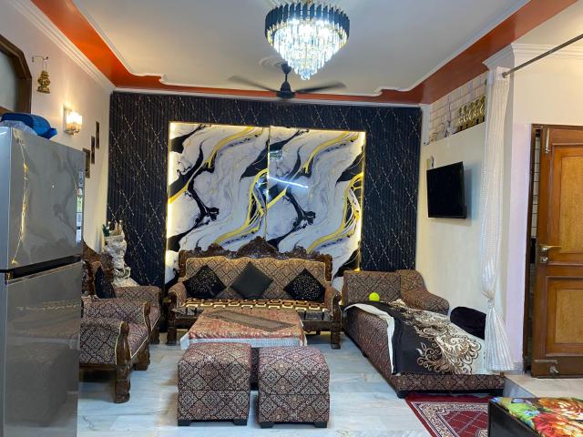 4 Bedroom 3000 Sq.Ft. Builder Floor in Defence Colony Delhi Listing ID: #9855