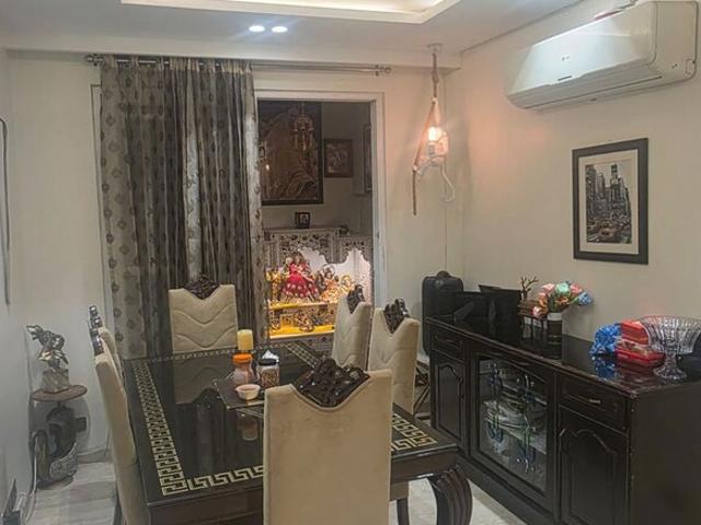 4 Bedroom 300 Sq.Yd. Builder Floor in Greater Kailash ii Delhi Listing ID: #10207