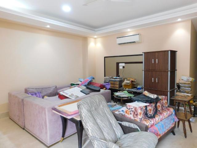 4 Bedroom 300 Sq.Yd. Builder Floor in Saket Delhi Listing ID: #9897