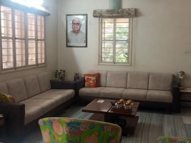 4 Bedroom 300 Sq.Yd. Villa in Prahlad Nagar Ahmedabad Listing ID: #10183