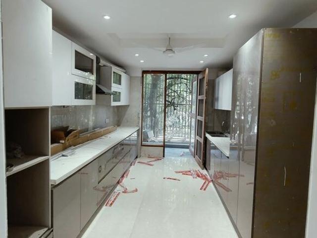 4 Bedroom 316 Sq.Yd. Builder Floor in Dlf Phase I Gurgaon Listing ID: #10128