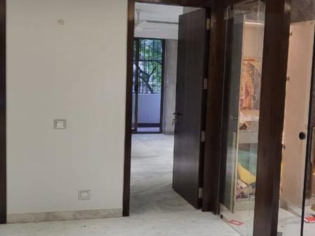 4 Bedroom 311 Sq.Yd. Builder Floor in Greater Kailash Delhi Listing ID: #10307