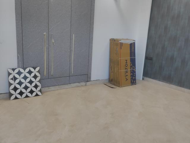 4 Bedroom 325 Sq.Yd. Builder Floor in Sector 84 Faridabad Listing ID: #8924