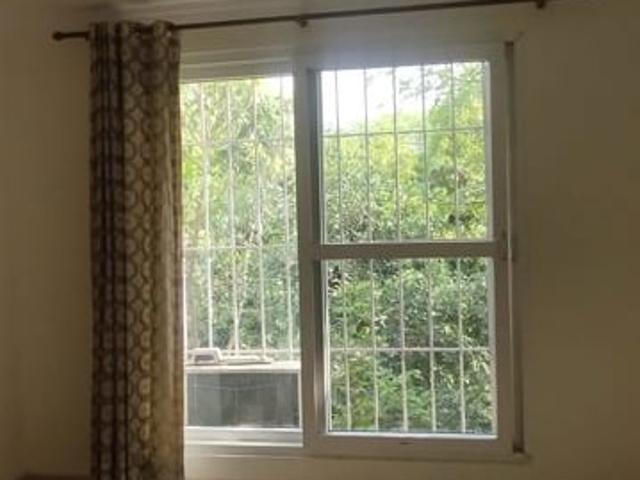 4 Bedroom 321 Sq.Yd. Builder Floor in Safdarjung Enclave Delhi Listing ID: #9994