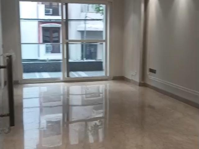4 Bedroom 333 Sq.Yd. Builder Floor in Safdarjung Development Area Delhi Listing ID: #9528