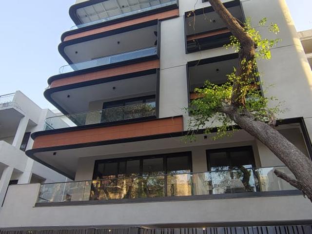 4 Bedroom 3600 Sq.Ft. Builder Floor in Saket Delhi Listing ID: #9563