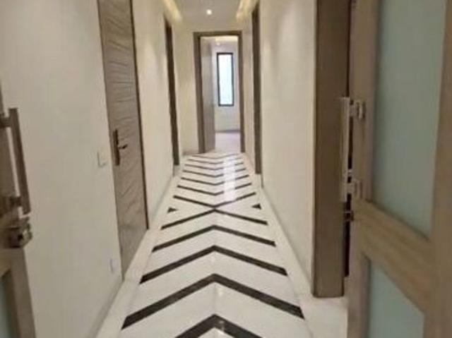 4 Bedroom 380 Sq.Yd. Builder Floor in Anand Niketan Delhi Listing ID: #9989