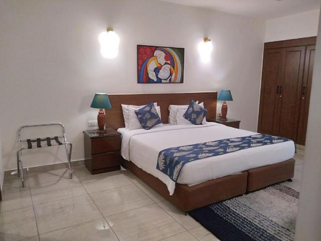 4 Bedroom 500 Sq.Yd. Builder Floor in Anand Lok Delhi Listing ID: #10279