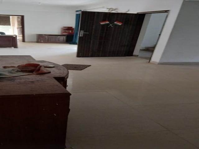 4 Bedroom 500 Sq.Yd. Builder Floor in Alwar Bypass Road Bhiwadi Listing ID: #9569