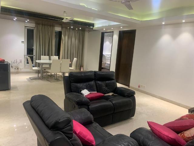 4 Bedroom 500 Sq.Yd. Builder Floor in Maharani Bagh Delhi Listing ID: #9387