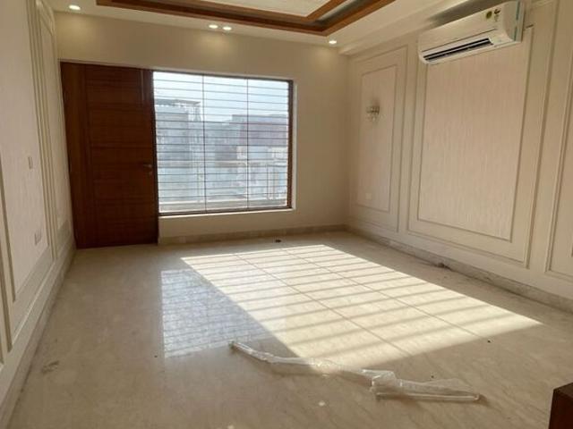 4 Bedroom 500 Sq.Yd. Builder Floor in Sector 21c Faridabad Listing ID: #10238