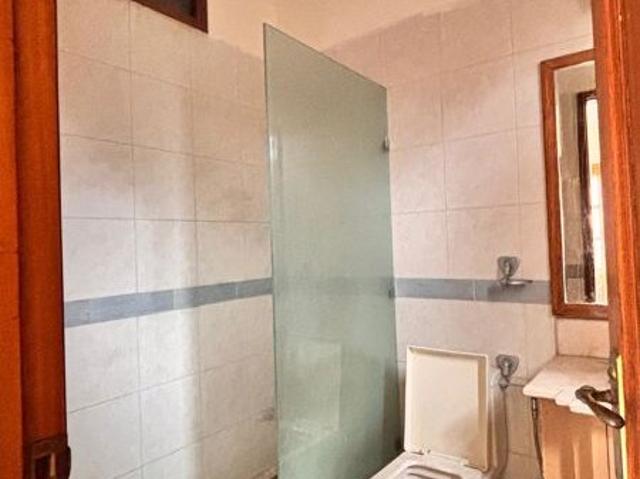 4 Bedroom 512 Sq.Yd. Builder Floor in Hauz Khas Enclave Delhi Listing ID: #10153