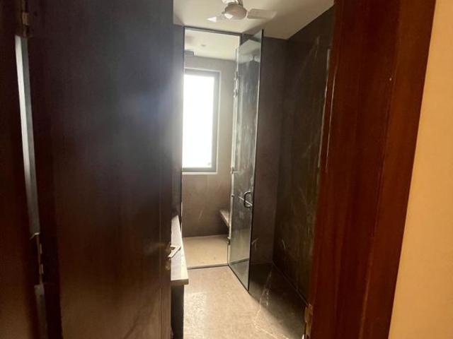 4 Bedroom 650 Sq.Yd. Builder Floor in New Rajinder Nagar Delhi Listing ID: #10207