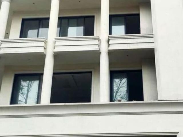 4 Bedroom 800 Sq.Yd. Builder Floor in Vasant Vihar Delhi Listing ID: #10217